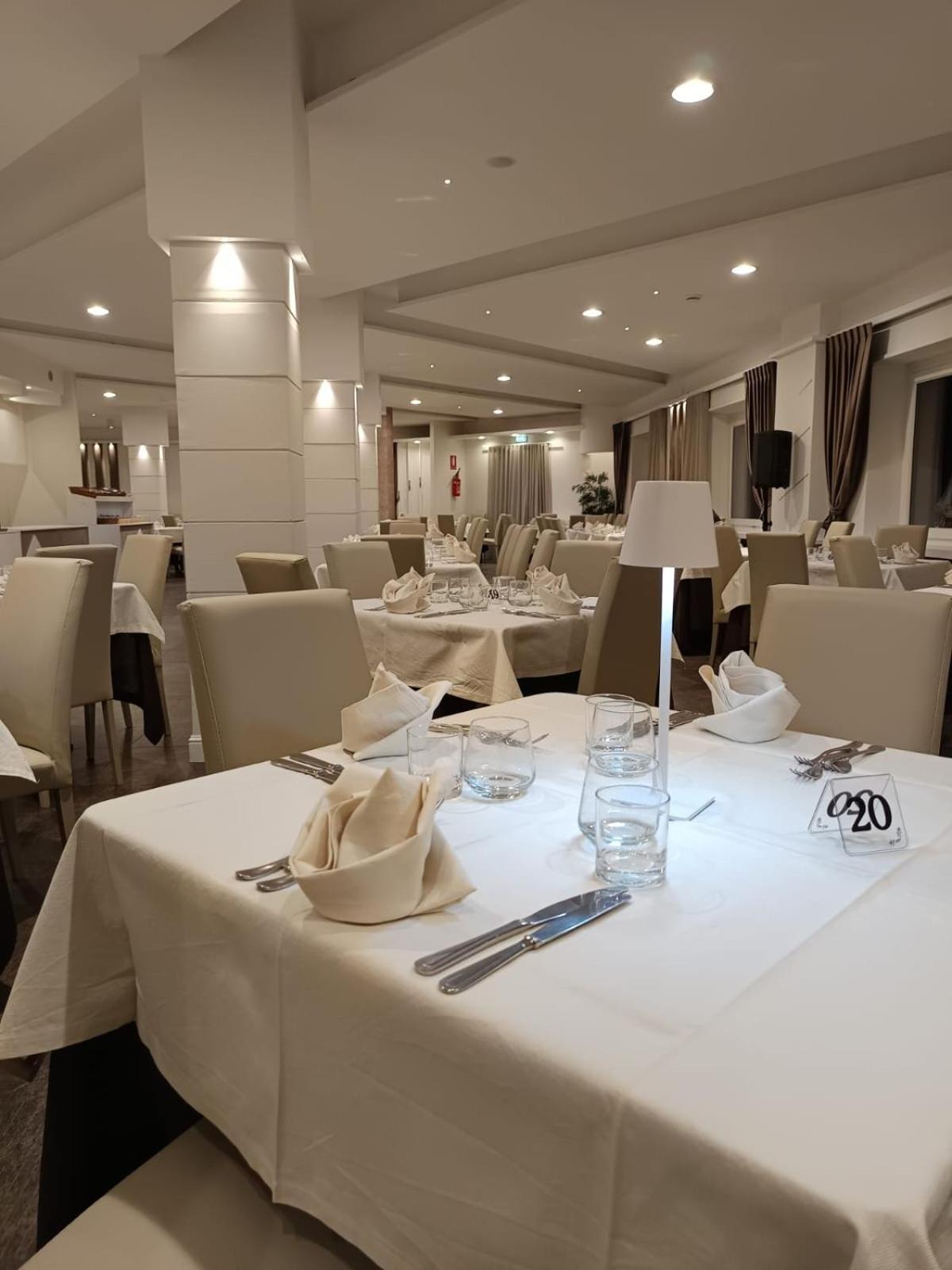 Hotel Meranda Camigliatello Silano Kültér fotó