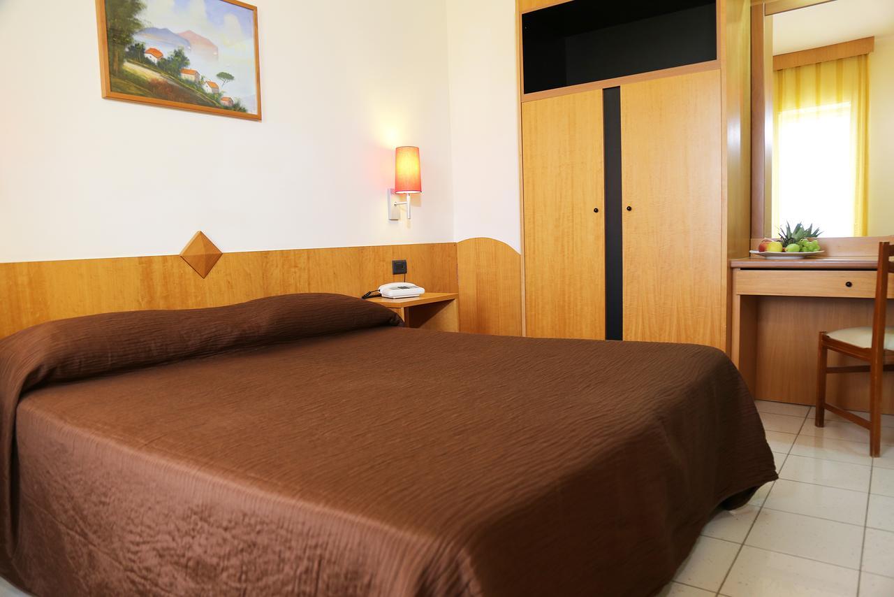 Hotel Meranda Camigliatello Silano Kültér fotó