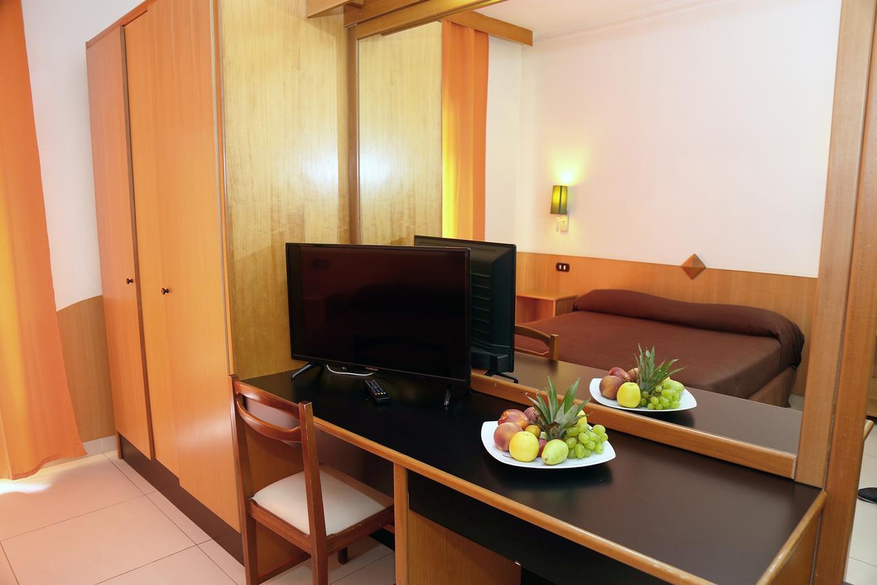 Hotel Meranda Camigliatello Silano Kültér fotó