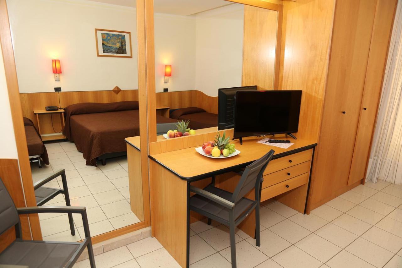 Hotel Meranda Camigliatello Silano Kültér fotó